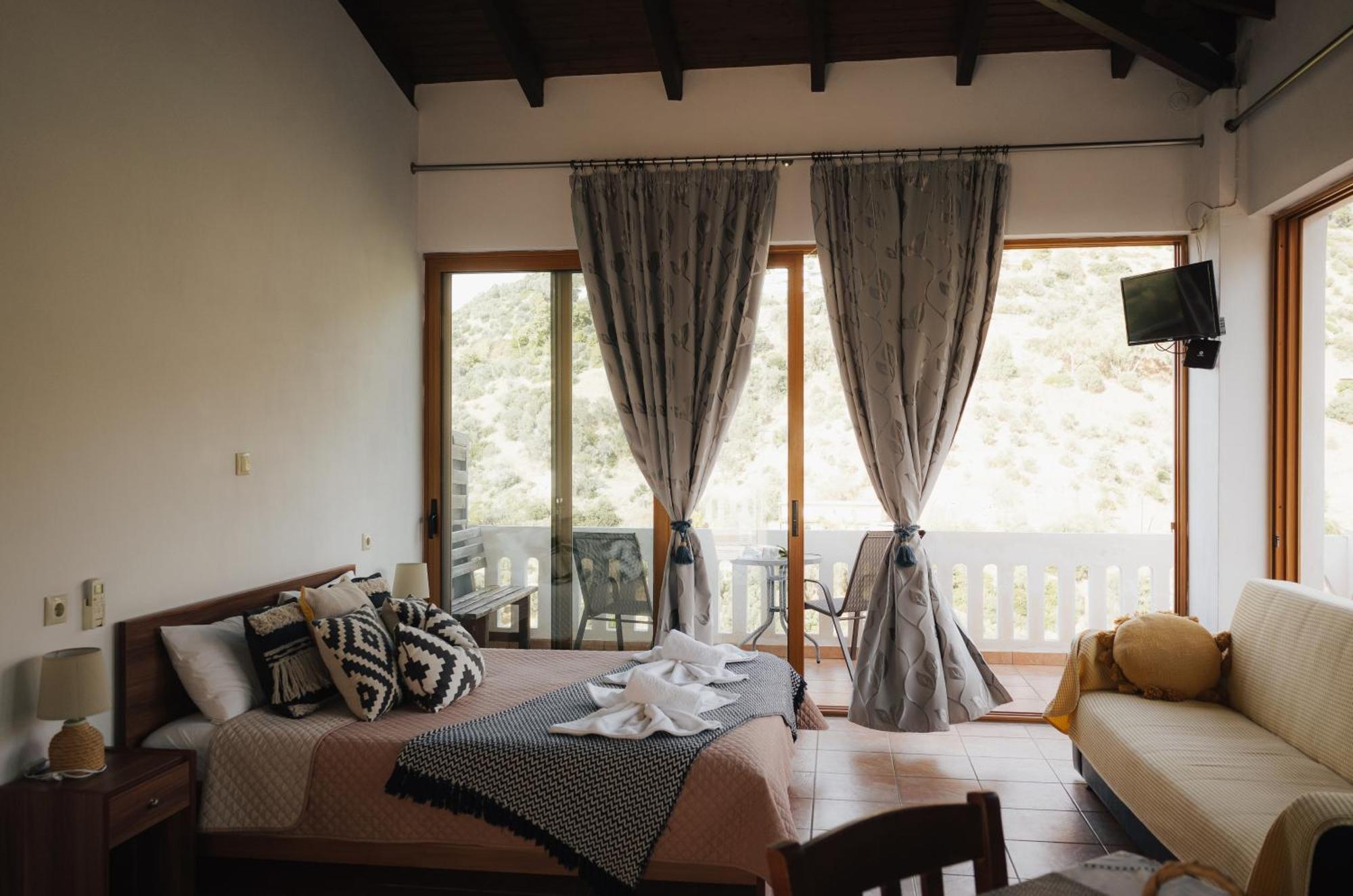 Lefteris Rooms Kambos  Экстерьер фото